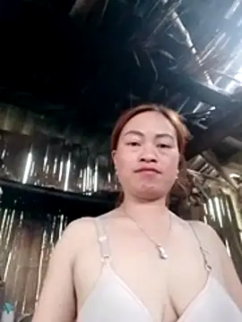 Snapshot of Nhoccon90 chatting on 02-20-26, 03:36 Nhoccon90 online show from 02-20-26, 03:36