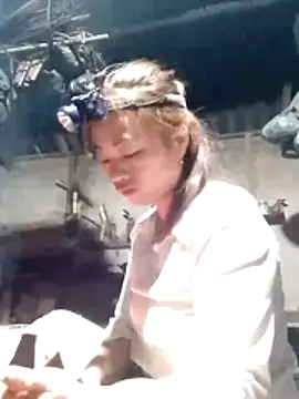 Snapshot of Nhoccon90 chatting on 02-22-26, 10:41 Nhoccon90 online show from 02-22-26, 10:41