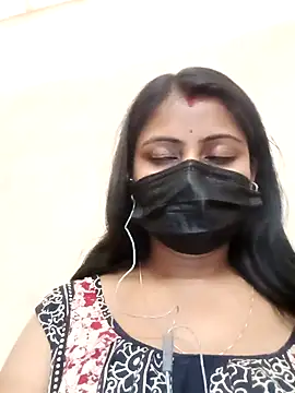 Snapshot of HotSweetisexy chatting on 02-18-26, 06:37 HotSweetisexy online show from 02-18-26, 06:37