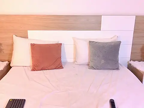 SherrySander  online show from 04-04-26, 03:31