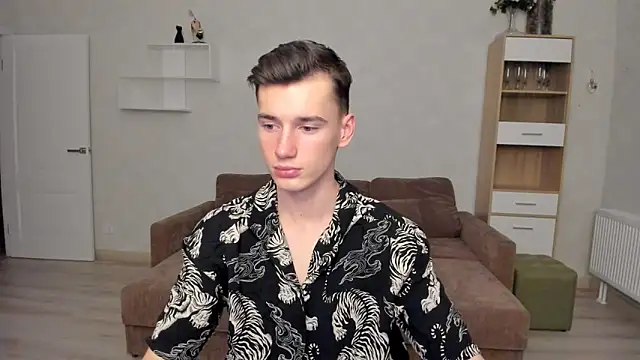 Max foks  online show from 02-15-26, 04:58