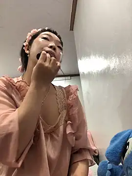 cuty lusy online show from 04-17-26, 12:46