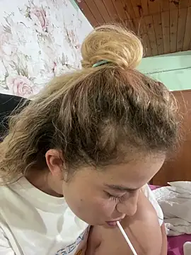 AriBeautiful online show from 03-02-26, 08:32