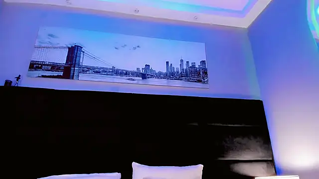 Snapshot of CuteMiaaa chatting on 02-22-26, 08:40 CuteMiaaa online show from 02-22-26, 08:40