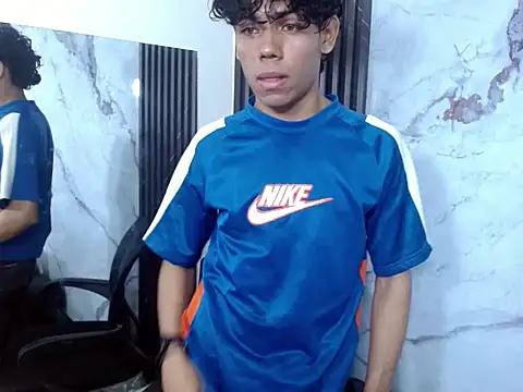 DaviidBuckx  online show from 02-11-26, 05:34