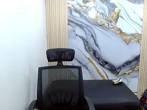 DaviidBuckx  online show from 02-15-26, 02:30