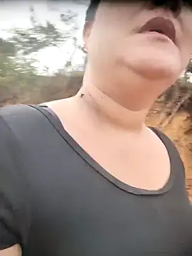 Snapshot of tania_queen chatting on 02-24-26, 11:52 tania queen online show from 02-24-26, 11:52