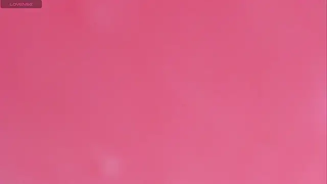 Snapshot of bloom_winxx chatting on 02-21-26, 02:56 bloom winxx online show from 02-21-26, 02:56