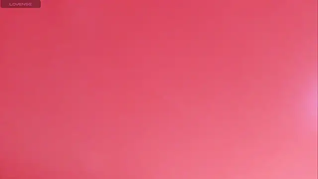 Snapshot of bloom_winxx chatting on 02-22-26, 03:18 bloom winxx online show from 02-22-26, 03:18