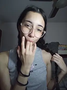 isaaabelaaa online show from 04-14-26, 10:54