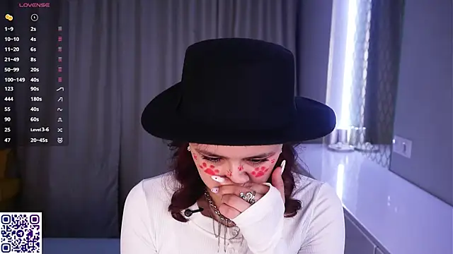 Snapshot of VerlieChahal chatting on 02-23-26, 08:17 VerlieChahal online show from 02-23-26, 08:17