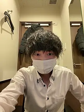 Snapshot of --ha-ru-- chatting on 02-14-26, 11:40 --ha-ru-- online show from 02-14-26, 11:40