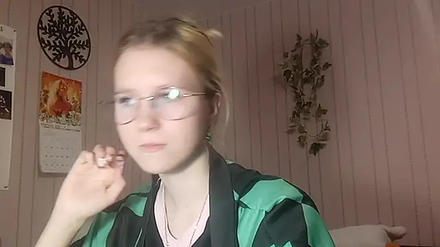 RunawayBr1de online show from 02-25-26, 03:10