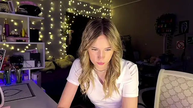 amily sunray online show from 02-15-26, 02:14