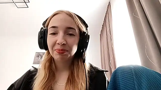 Snapshot of WackyNome chatting on 02-18-26, 06:09 WackyNome online show from 02-18-26, 06:09