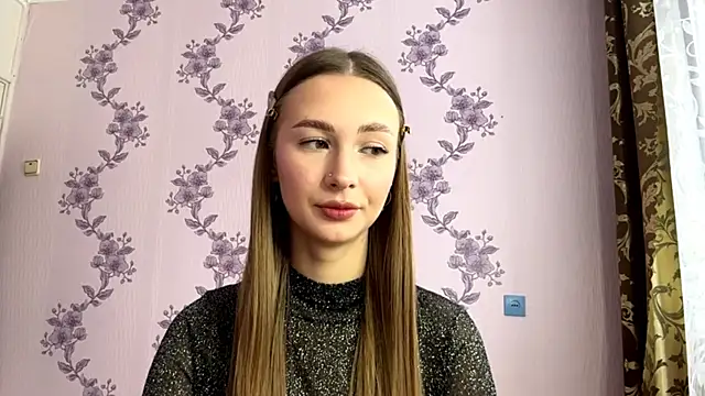 LacieHelaire online show from 03-03-26, 07:25