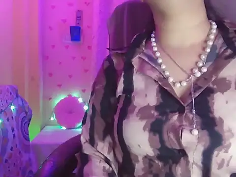 your-ayra online show from 04-08-26, 02:00