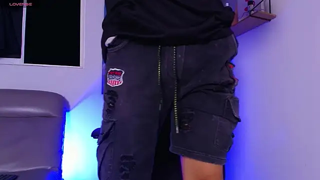 Gael moon  online show from 02-13-26, 04:30