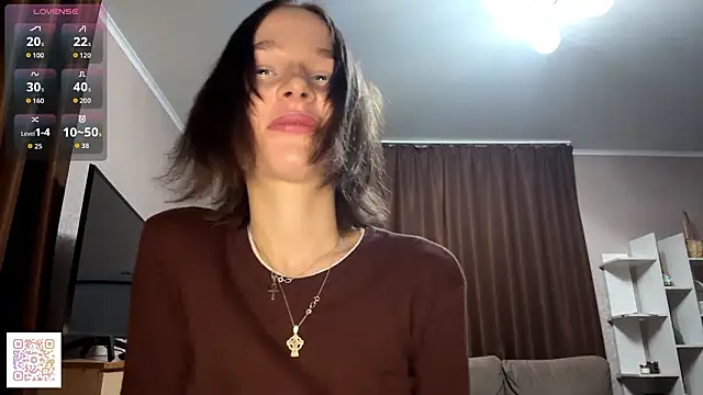 Snapshot of softyuno chatting on 02-15-26, 07:43 softyuno online show from 02-15-26, 07:43