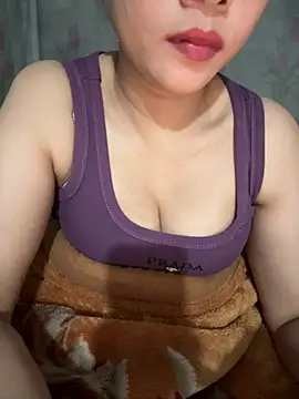 Snapshot of AYW-217 chatting on 02-13-26, 03:30 AYW-217 online show from 02-13-26, 03:30