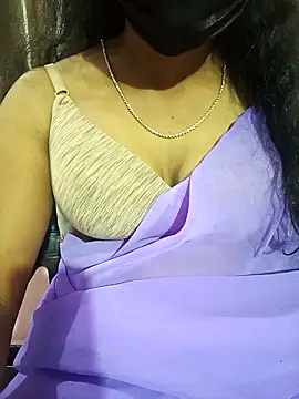 Snapshot of manu_sexy_ chatting on 02-18-26, 01:40 manu sexy online show from 02-18-26, 01:40