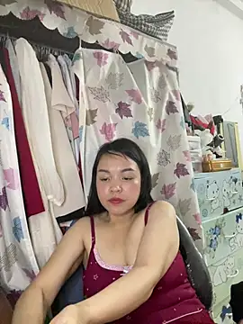 Strawberry-wet online show from 04-08-26, 07:19