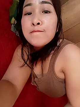 Snapshot of Ella_lee18 chatting on 02-28-26, 05:08 Ella lee18 online show from 02-28-26, 05:08