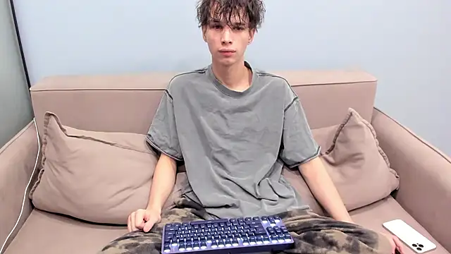 Ur NextDoor Boy online show from 02-22-26, 09:13