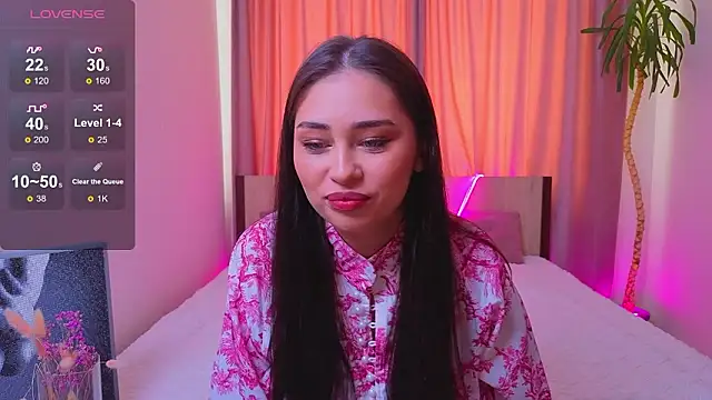 Snapshot of Sofia_Plump chatting on 02-20-26, 09:00 Sofia Plump online show from 02-20-26, 09:00