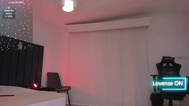 Snapshot of Sofi_cleveland chatting on 02-24-26, 08:51 Sofi cleveland online show from 02-24-26, 08:51