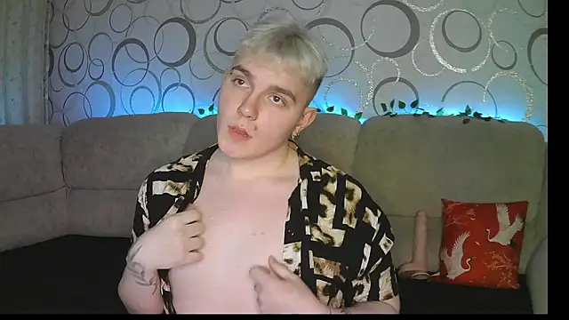 Snapshot of heatctrl chatting on 02-14-26, 07:32 heatctrl online show from 02-14-26, 07:32