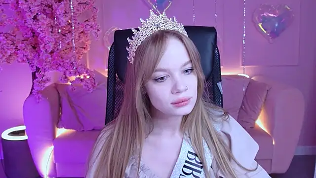 Snapshot of AmyNox chatting on 02-18-26, 05:14 AmyNox online show from 02-18-26, 05:14