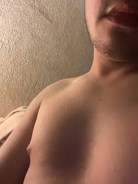 Snapshot of PeterParker99 chatting on 02-16-26, 01:35 PeterParker99 online show from 02-16-26, 01:35