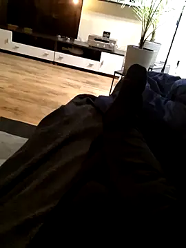 Snapshot of Demik71 chatting on 02-11-26, 07:19 Demik71 online show from 02-11-26, 07:19