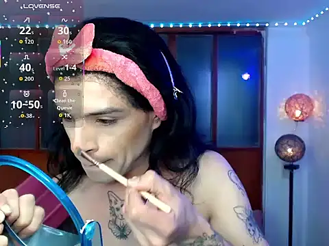 DanniHotBoy02 online show from 03-12-26, 09:10