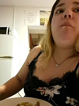 Snapshot of Dulcexpecado chatting on 03-01-26, 11:29 Dulcexpecado online show from 03-01-26, 11:29