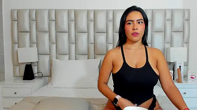 paola katy dicks online show from 03-05-25, 07:49