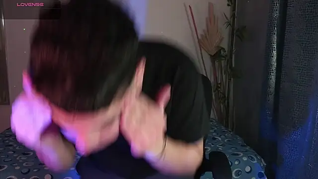 Snapshot of eithan_jonnes chatting on 03-01-26, 08:44 eithan jonnes online show from 03-01-26, 08:44