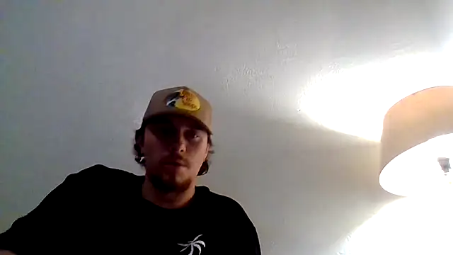 Snapshot of Tallhungandcloudy chatting on 02-13-26, 04:30 Tallhungandcloudy online show from 02-13-26, 04:30