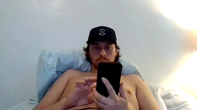 Snapshot of Tallhungandcloudy chatting on 02-23-26, 10:18 Tallhungandcloudy online show from 02-23-26, 10:18