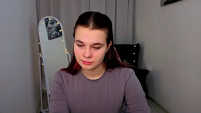 Snapshot of Monaswetty chatting on 03-03-26, 05:24 Monaswetty online show from 03-03-26, 05:24