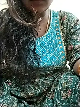 Snapshot of ankita077 chatting on 02-10-26, 09:46 ankita077 online show from 02-10-26, 09:46