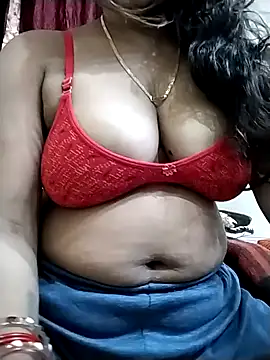 Snapshot of ankita077 chatting on 02-19-26, 05:25 ankita077 online show from 02-19-26, 05:25