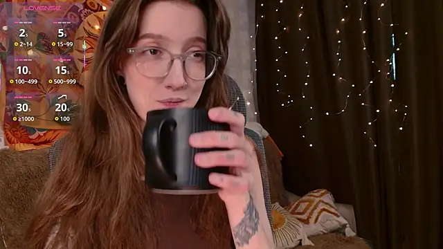 Snapshot of lolami_ chatting on 02-25-26, 05:39 lolami online show from 02-25-26, 05:39