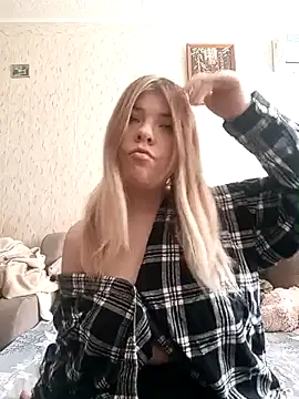 EvaTallor online show from 02-24-26, 07:17