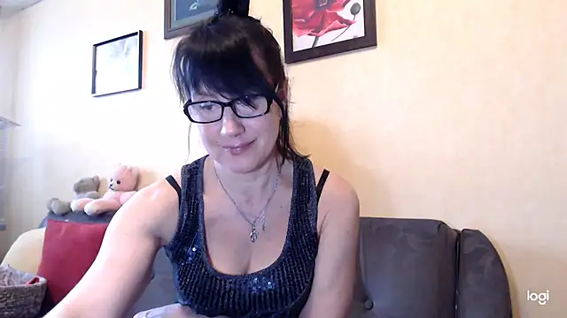 Snapshot of Vlastelina chatting on 03-01-26, 06:15 Vlastelina online show from 03-01-26, 06:15