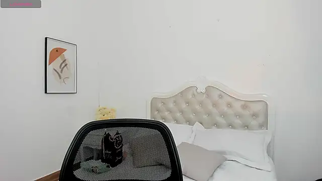 Snapshot of Baransha_Nazer chatting on 02-19-26, 08:16 Baransha Nazer online show from 02-19-26, 08:16