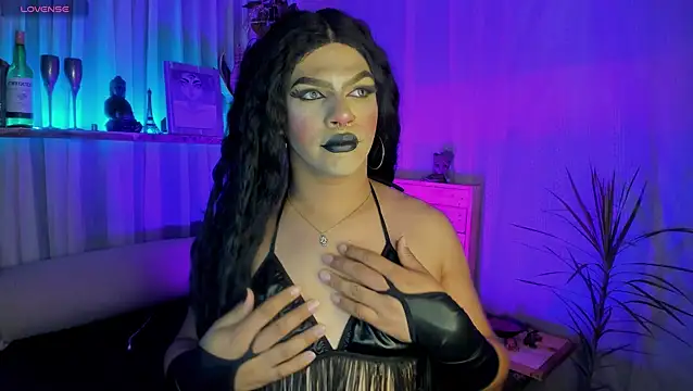 Snapshot of Miss-liaa chatting on 02-18-26, 11:11 Miss-liaa online show from 02-18-26, 11:11