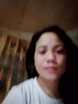 Snapshot of molly-xx chatting on 02-22-26, 10:41 molly-xx online show from 02-22-26, 10:41