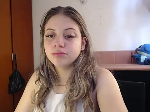 Snapshot of alaina_blesssed chatting on 02-12-26, 03:51 alaina blesssed online show from 02-12-26, 03:51